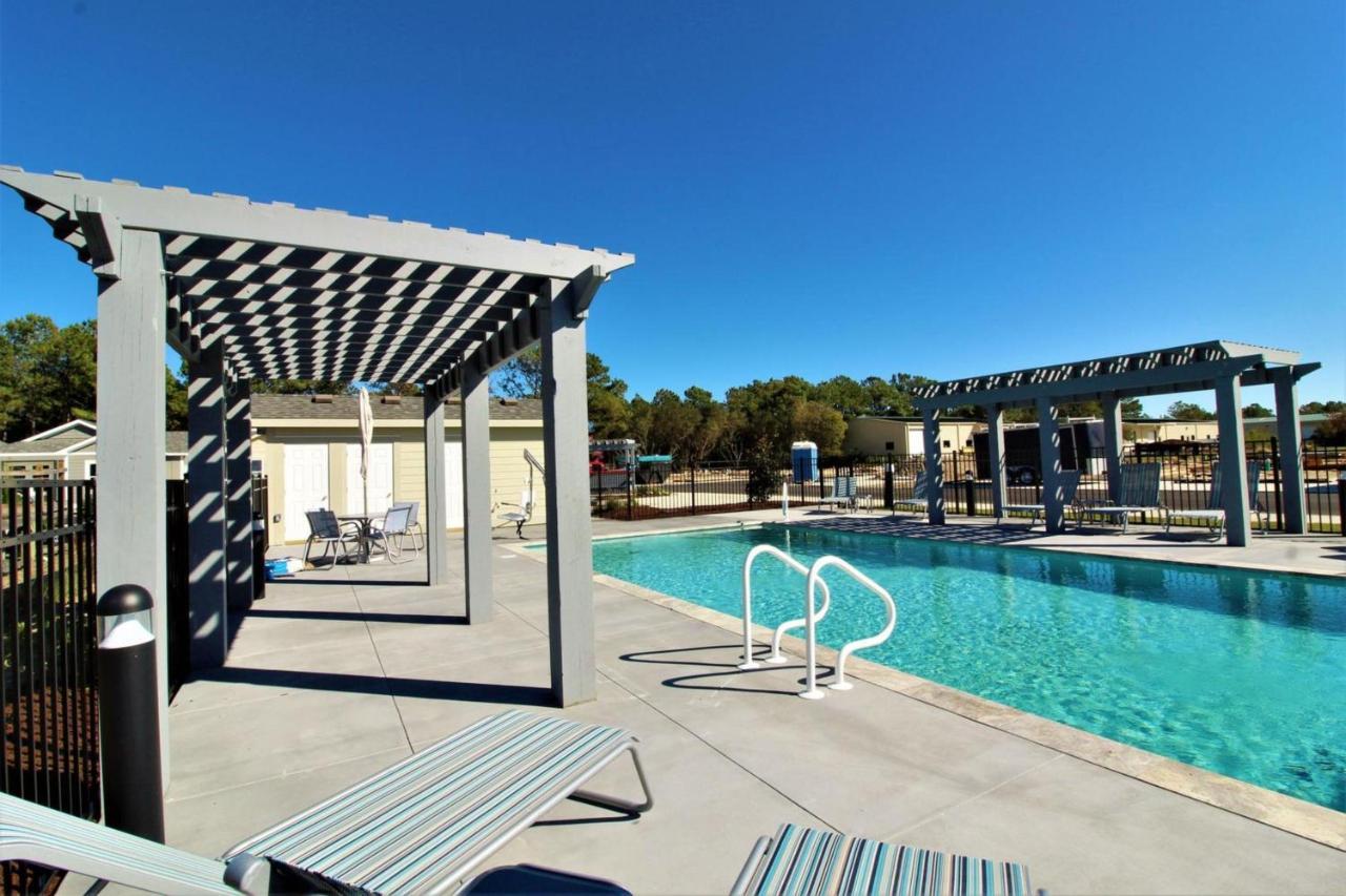 Vila Beacon Quarters By Kees Vacations Corolla Exteriér fotografie