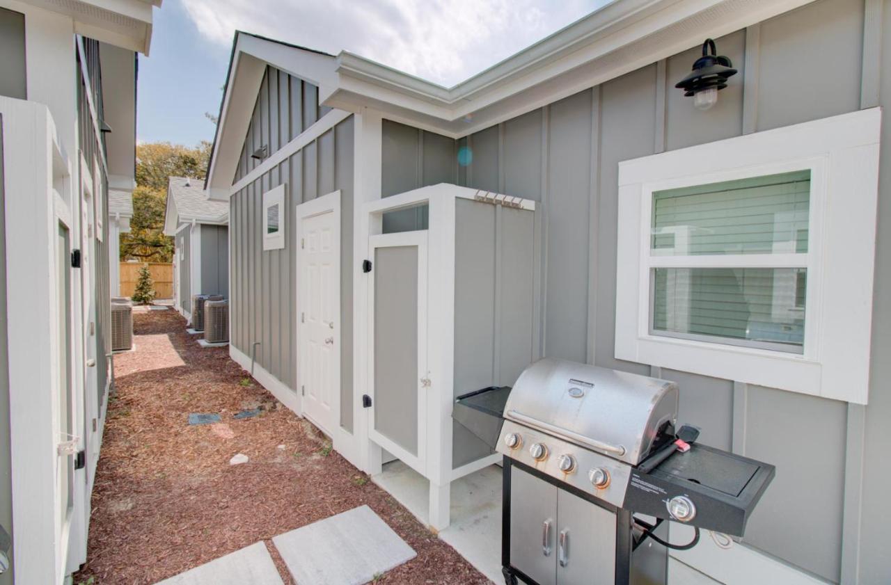 Vila Beacon Quarters By Kees Vacations Corolla Exteriér fotografie