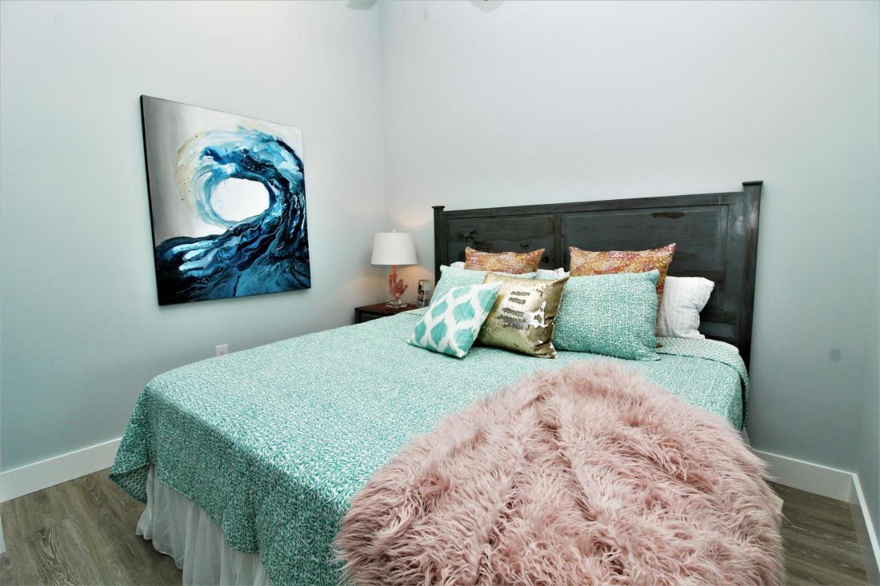 Vila Beacon Quarters By Kees Vacations Corolla Exteriér fotografie